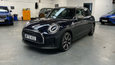 MINI Hatchback 1.5 Cooper Exclusive 5dr Auto Petrol Hatchback